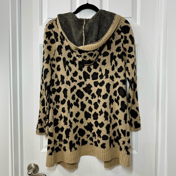 Cable & Gauge Hooded Open Duster Cardigan Tan Multi Leopard Animal Print - Picture 5 of 5
